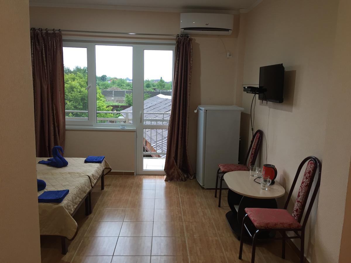 Dionisy Guest House Pizunda Camera foto